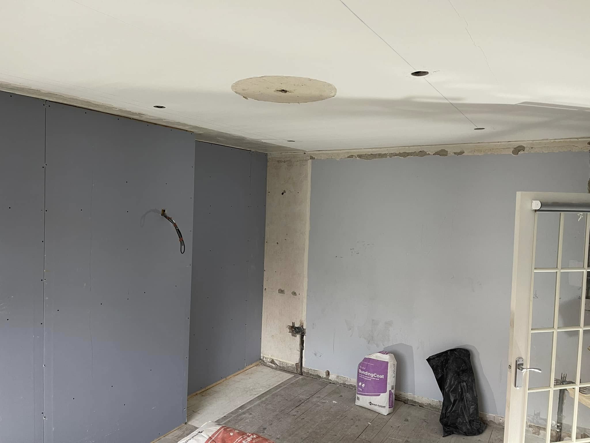 Interior plastering and skimming work